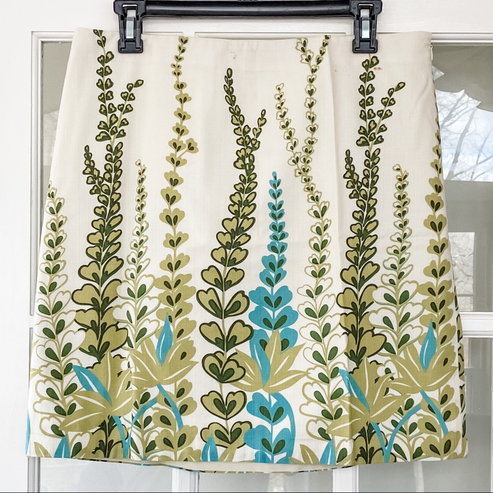 Loft Skirt - Size 8